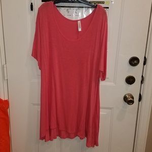 LuLaRoe perfect tee